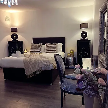 The Exchange By Dublinexchangesuites Apartment