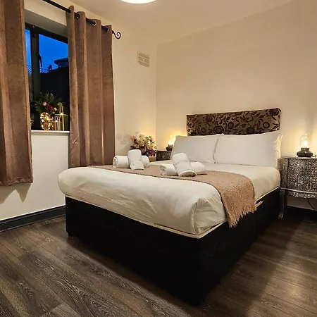 The Exchange By Dublinexchangesuites Apartment